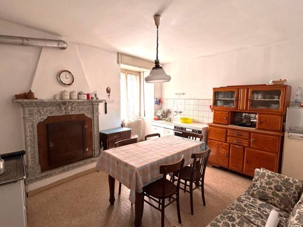 Villa a Cedrasco - Foto 2