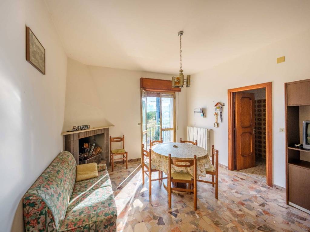 Casa indipendente a Roseto degli abruzzi in Località San Salvatore - Foto 3