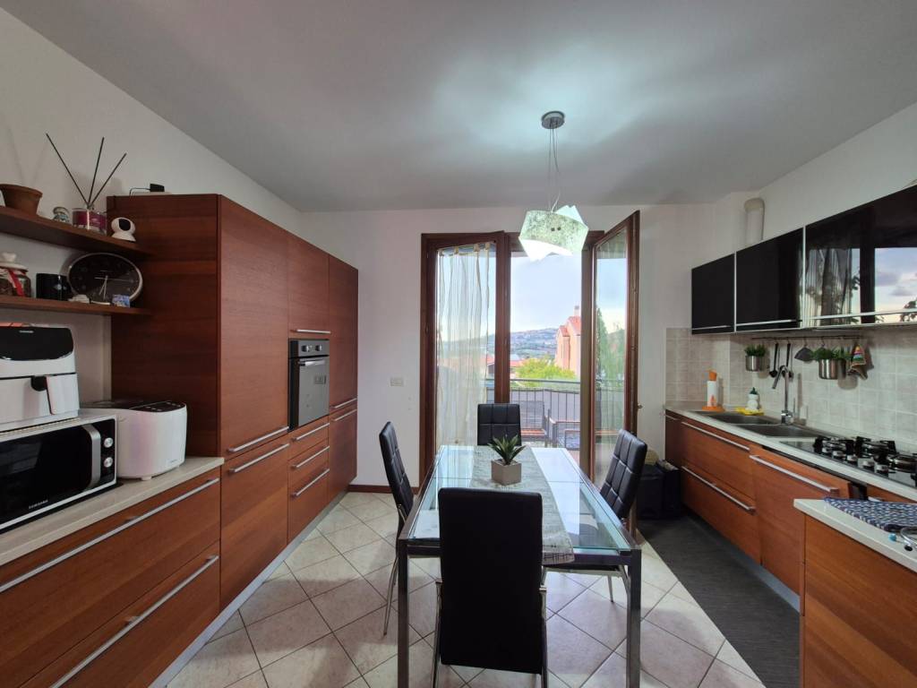 Appartamento a Osimo in Via Abbadia - Foto 2
