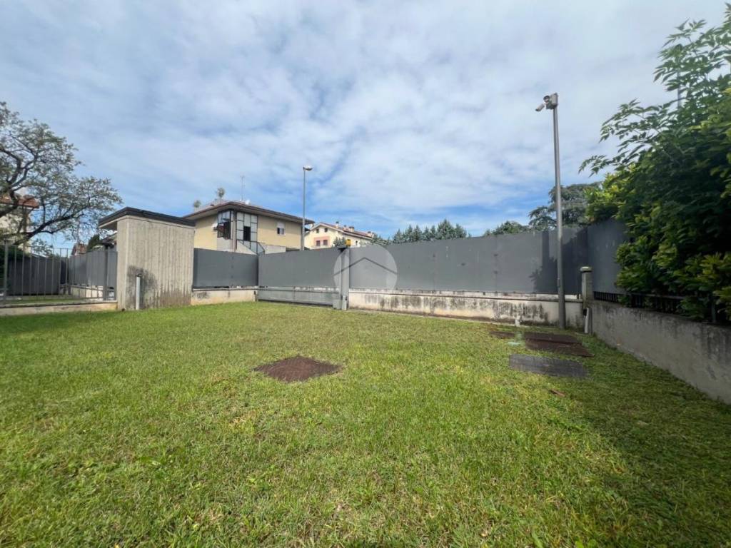 Terreno a Verona in Via de besi - Foto 3