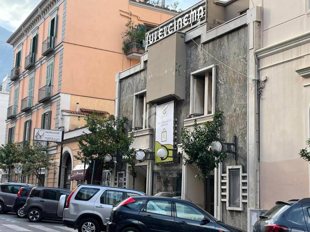 Immobile a Castellammare di stabia in Corso Vittorio Emanuele, 97 - Foto 2