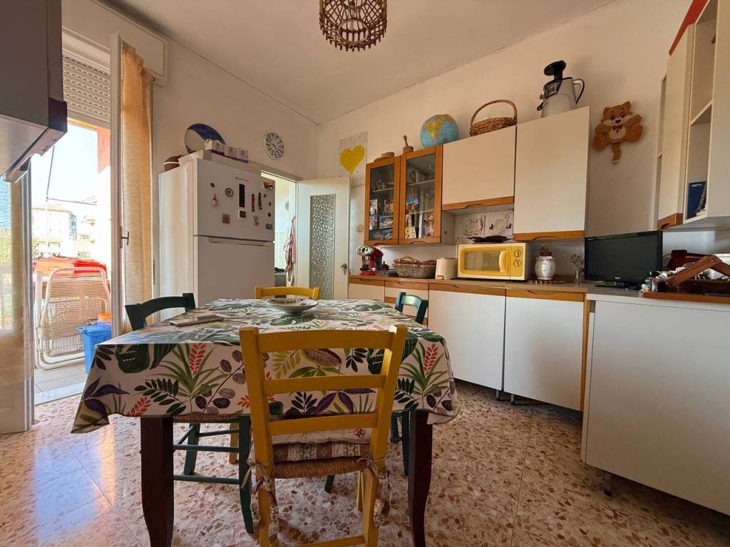 Appartamento a Imperia in Via Santa Lucia, 85 - Foto 3