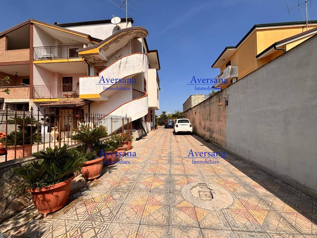 Appartamento a Teverola in Via Salzano - Foto 4