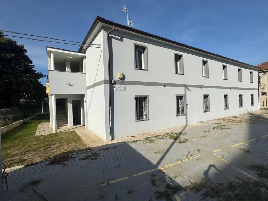Appartamento a Saronno in Via Padre Luigi Sampietro, 69 - Foto 5
