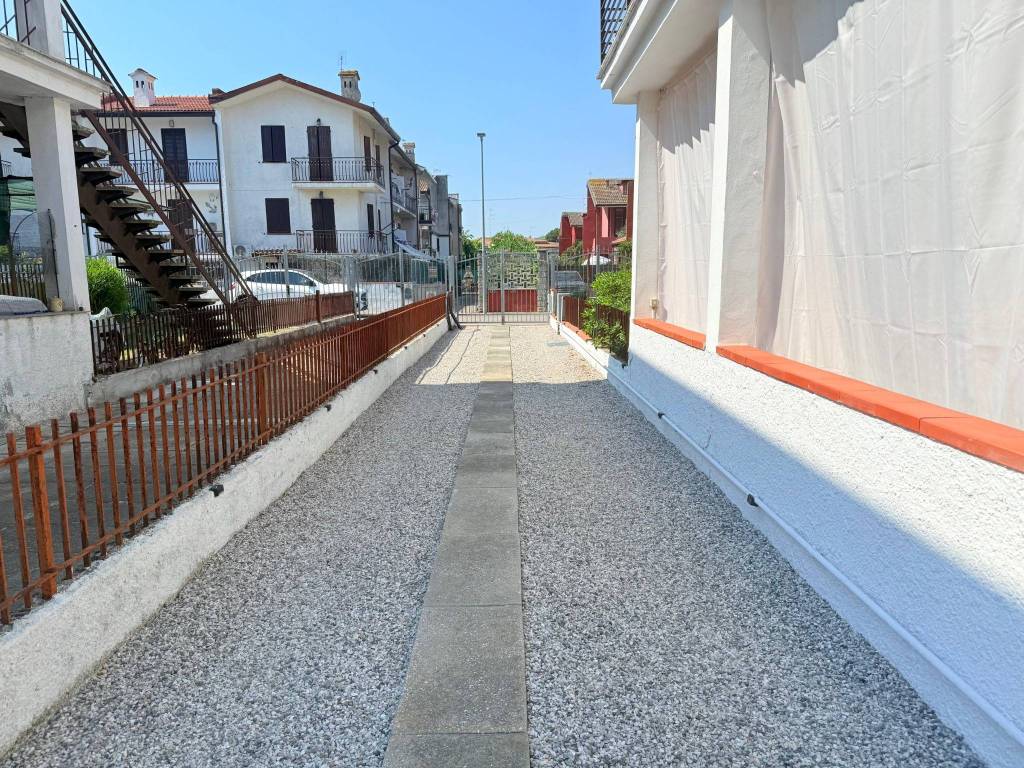 Villetta a schiera a Comacchio in Viale Hawaii, 8 - Foto 3