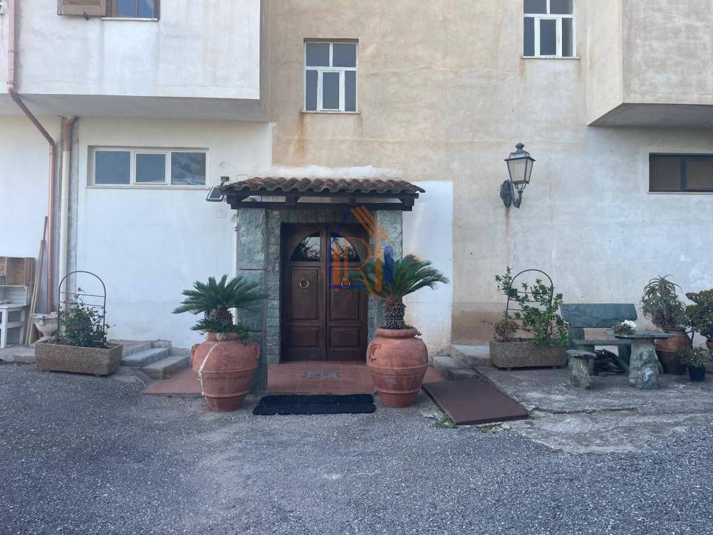 Appartamento a Lamezia terme in Via Mirella Staglianò, 13 - Foto 3