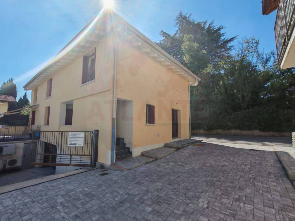 Appartamento a Corte franca in via Leonardo Da Vinci - Foto 2