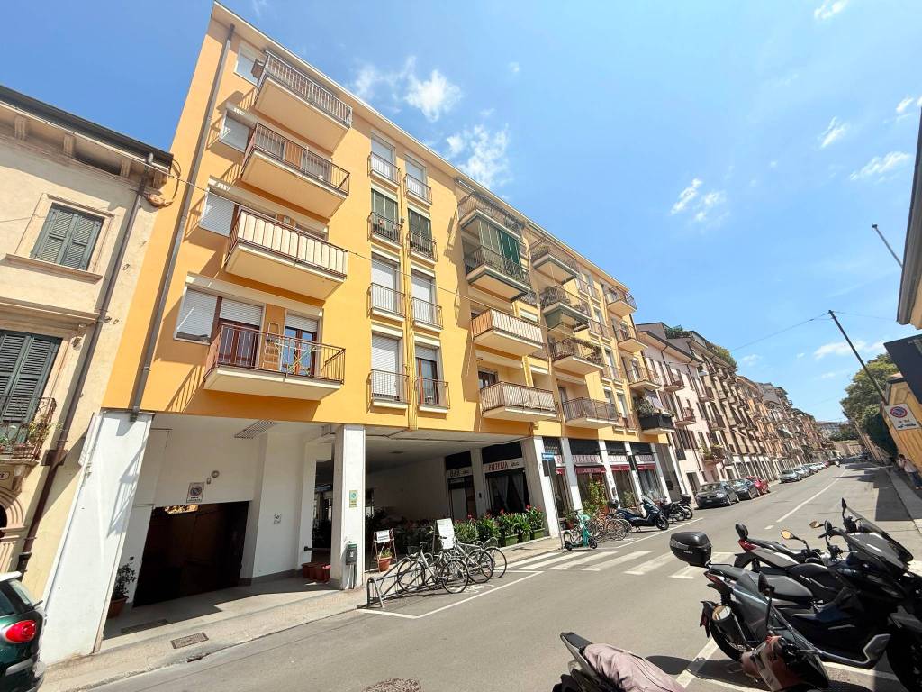 Appartamento a Verona in Via Cantarane, 17 - Foto 3