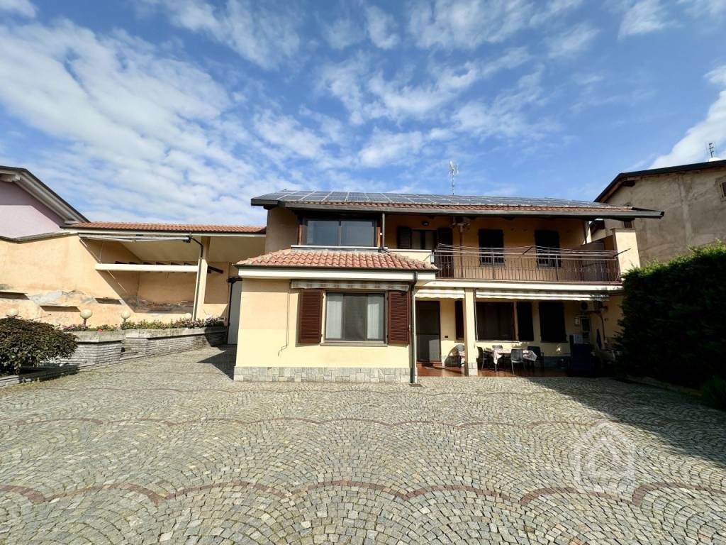 Casa indipendente a Volpiano in Corso Regina Margherita 48 - Foto 3