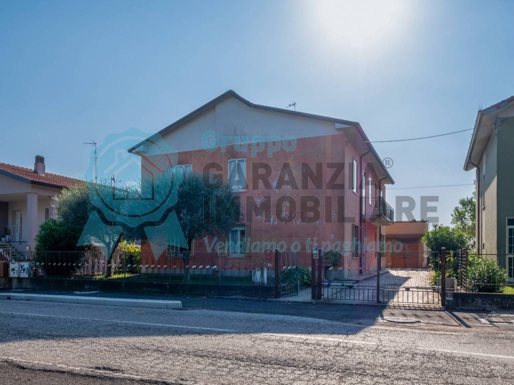 Appartamento a Roncoferraro in Via Roma, 85 - Foto 2