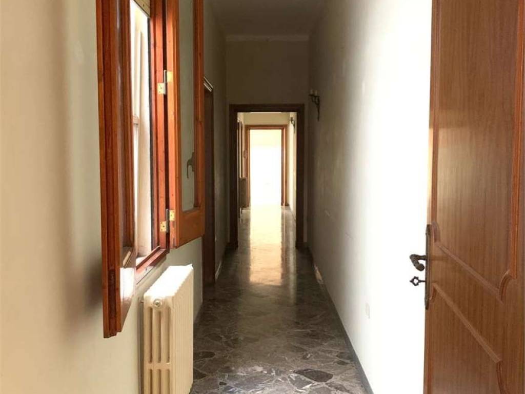 Appartamento a Francavilla fontana in Via Simeana , 154 - Foto 3