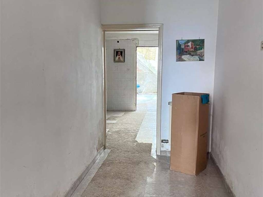 Casa indipendente a Francavilla fontana in Via Zingaropoli, 41 - Foto 4