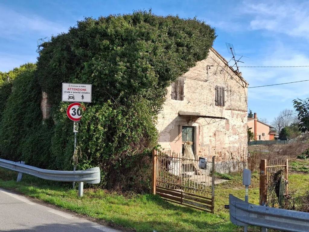 Rustico / casale a Mira in Via Primo Maggio, 57 - Foto 2