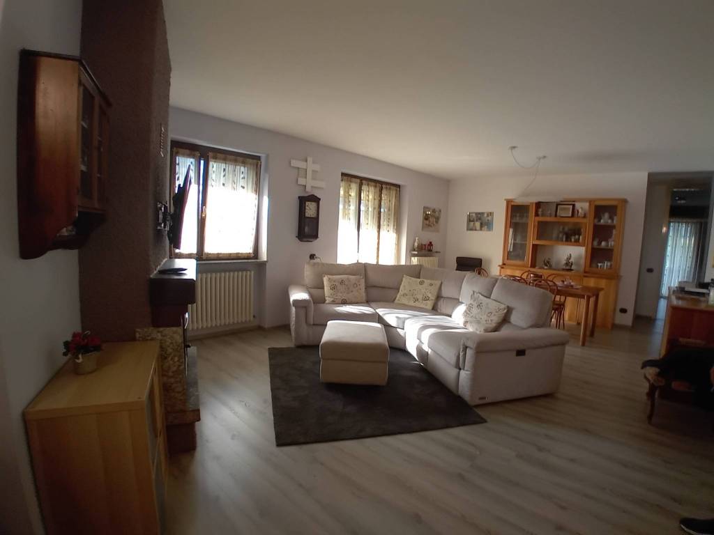 Appartamento a Morbegno in Via Rivolta - Foto 2