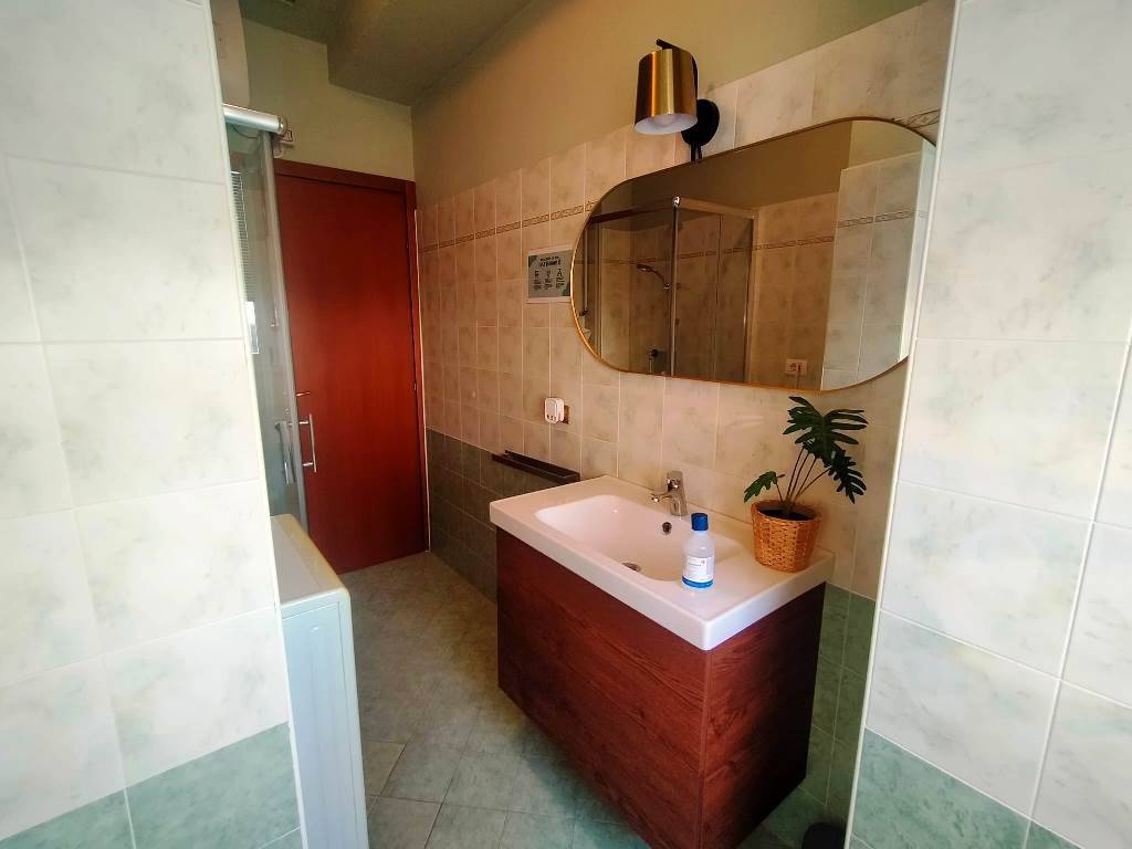 Appartamento a Rimini in Viale Principe Amedeo, 11 - Foto 5