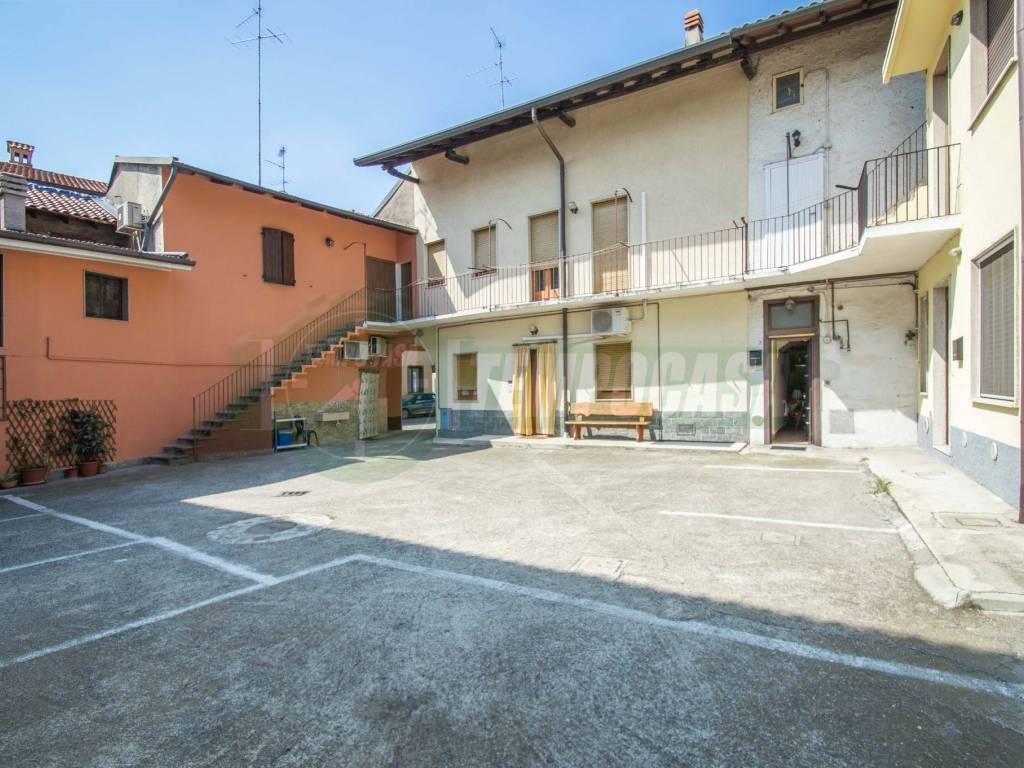 Casa indipendente a Uboldo in Via P. Crivelli, 3 - Foto 3