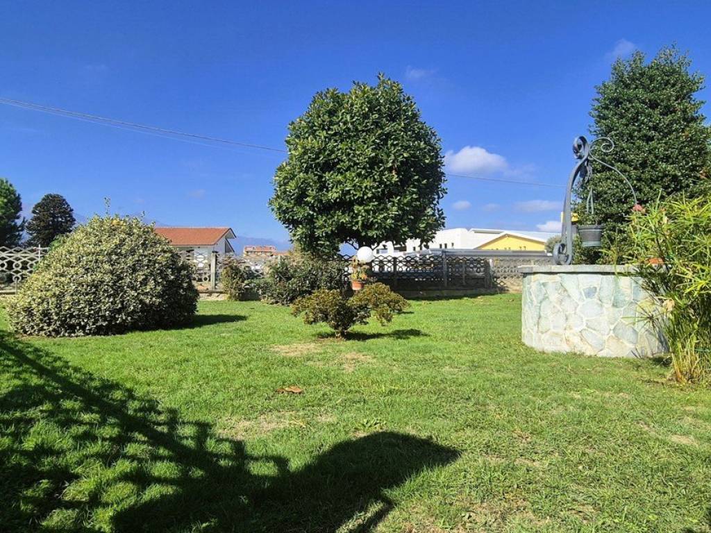 Villa a Cavour in Via Nuova, 21 - Foto 5