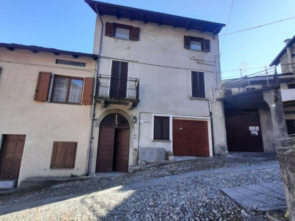 Appartamento a Tresivio in Salita Foppa, 5 - Foto 2