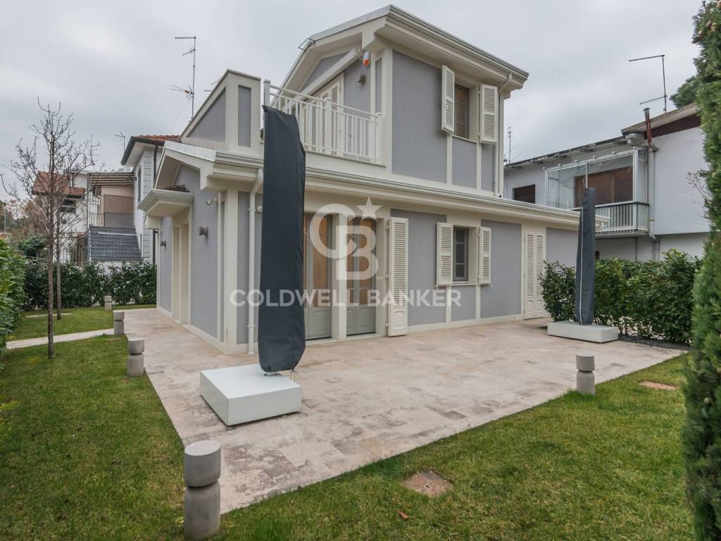 Villa a Riccione in Viale Fiume - Foto 2