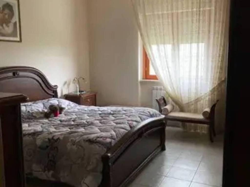 Appartamento a Acri in via Alcide de Gasperi - Foto 5