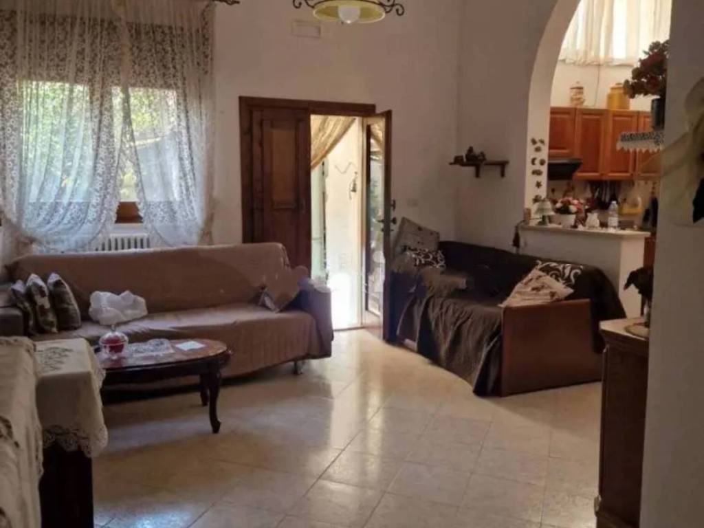 Palazzo / stabile a Torre santa susanna in Via Dante Alighieri - Foto 3