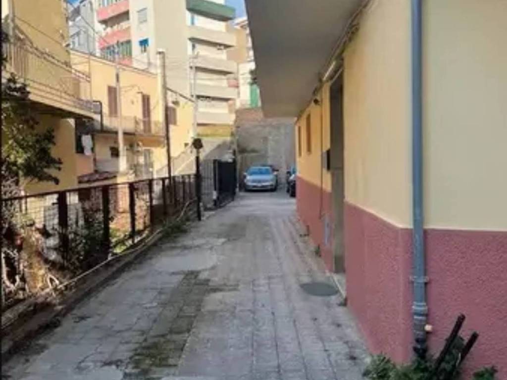 Appartamento a Reggio calabria in Via Friuli - Foto 4