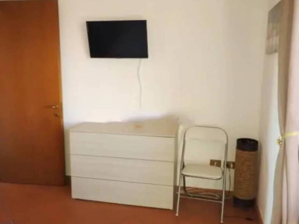 Appartamento a Castiglione del lago in Via Romagna - Foto 4