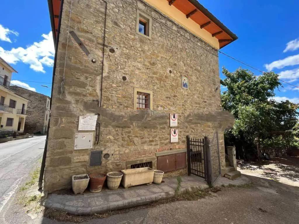 Casa indipendente a Cortona in Località Ossaia - Foto 2