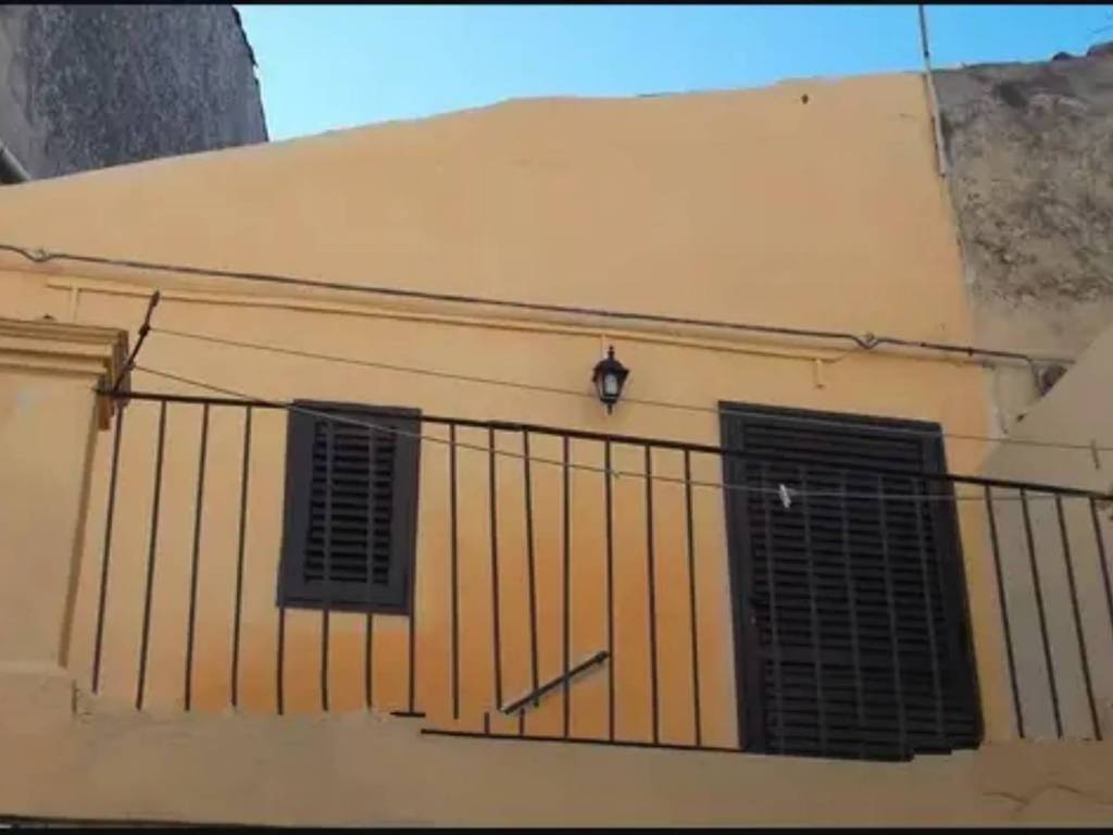 Appartamento a Ragusa in Via Tenente Distefano - Foto 2