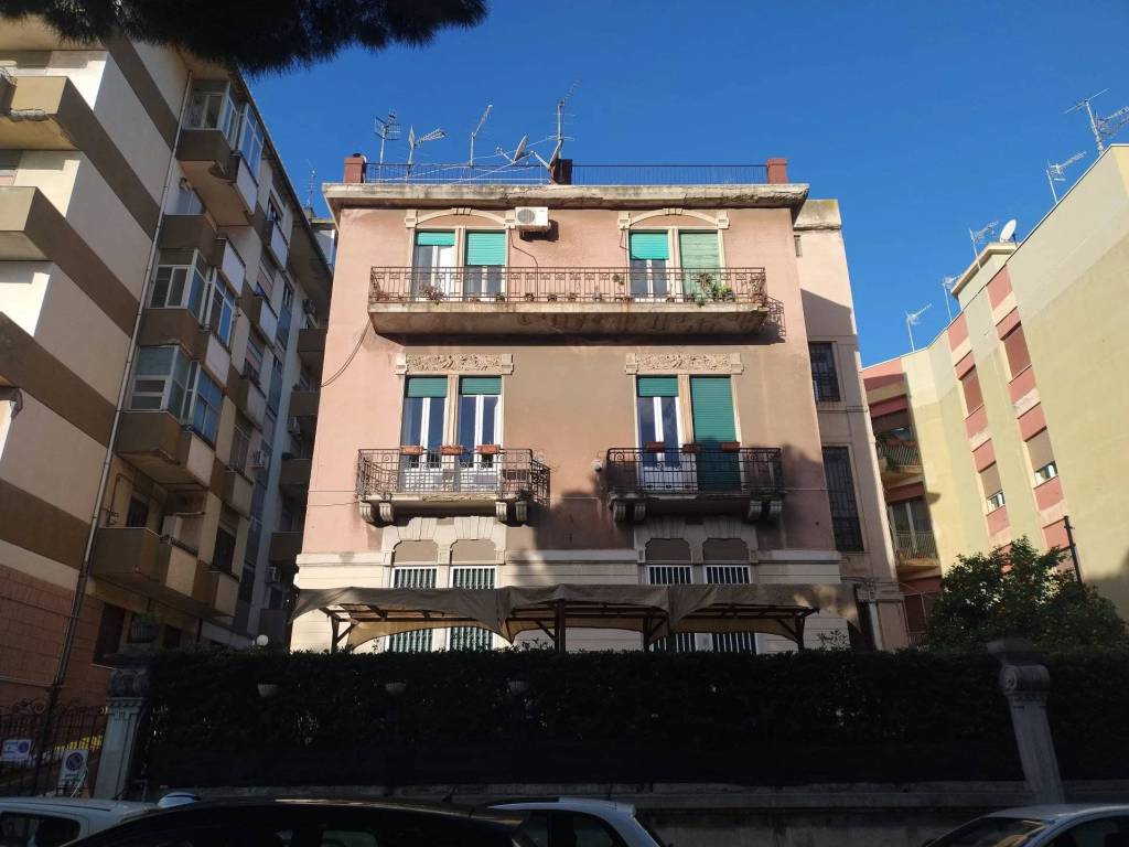 Appartamento a Messina in Viale Regina Elena, 117 - Foto 2