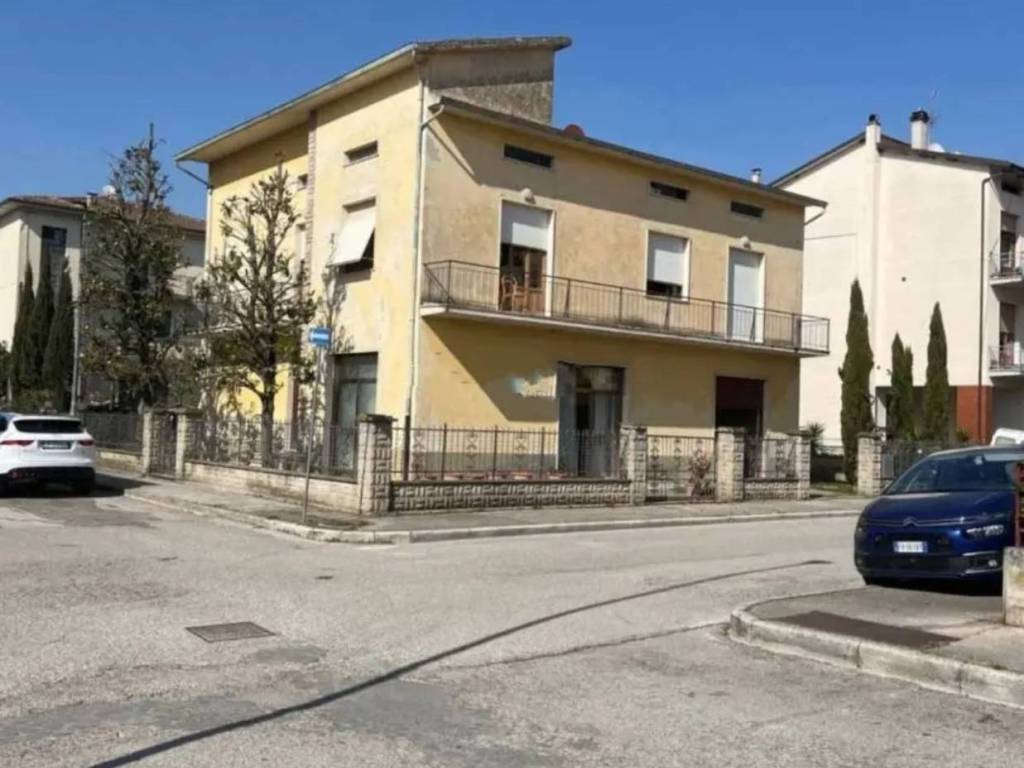 Villa a Cortona in Via della Resistenza - Foto 5