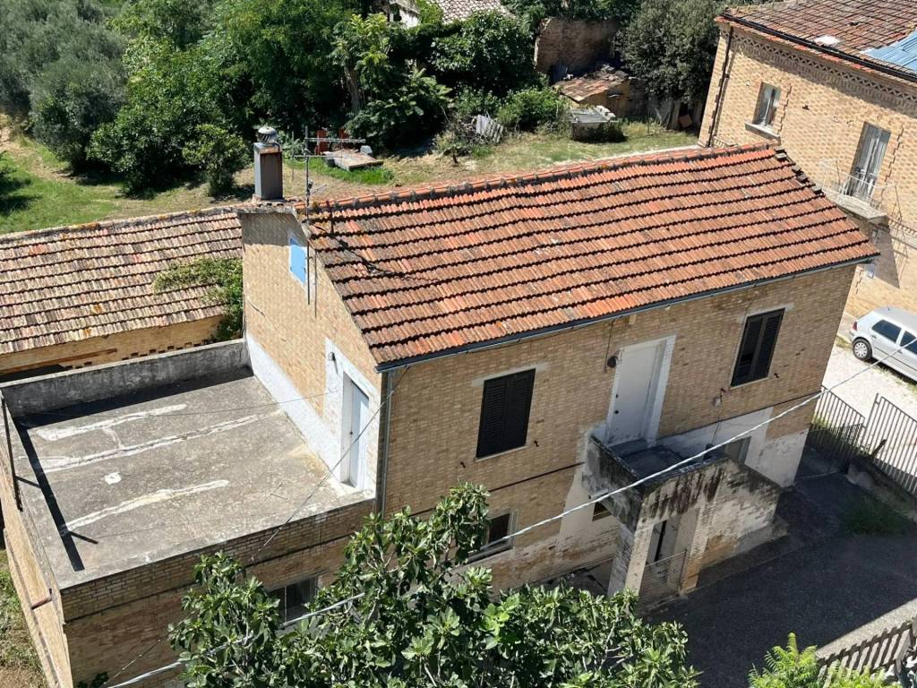 Rustico / casale a Bucchianico in Via Piane - Foto 2