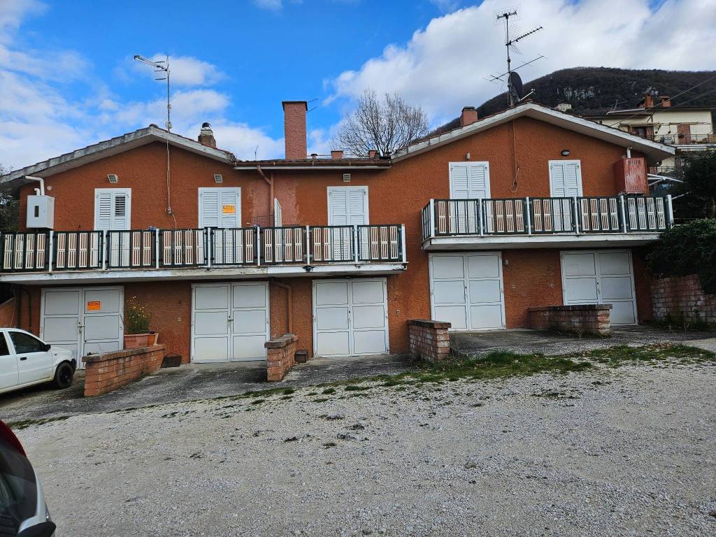 Appartamento a Scandriglia in Via Barbara - Foto 3