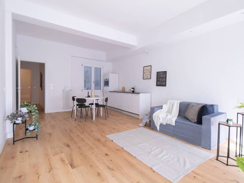 Appartamento a Verona in Via Francesco Emilei, 25 - Foto 2