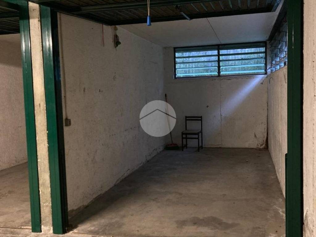Box / garage a Iseo in Via martiri della liberta - Foto 2