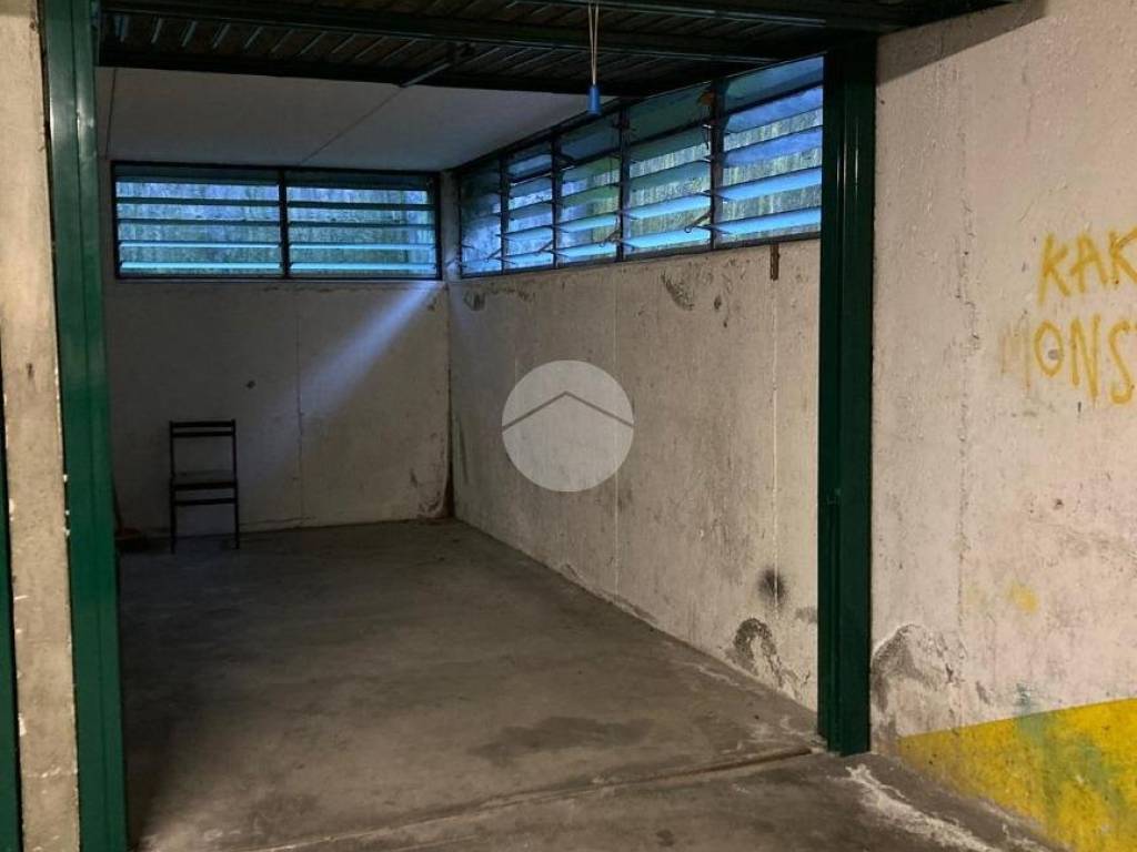 Box / garage a Iseo in Via martiri della liberta - Foto 3