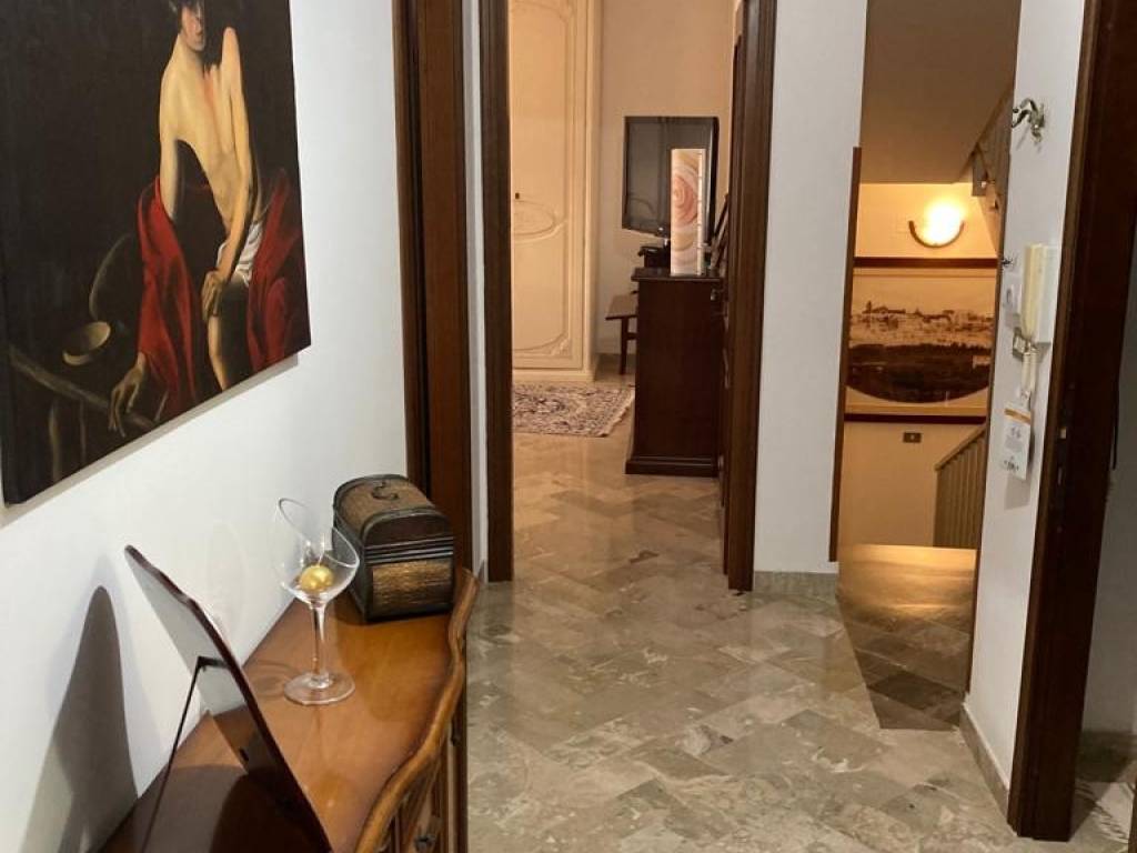 Casa indipendente a Ceglie messapica in Via 2 Giugno - Foto 3