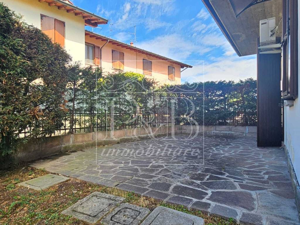 Appartamento a Castegnato in Via vittorio Veneto, 43 - Foto 4