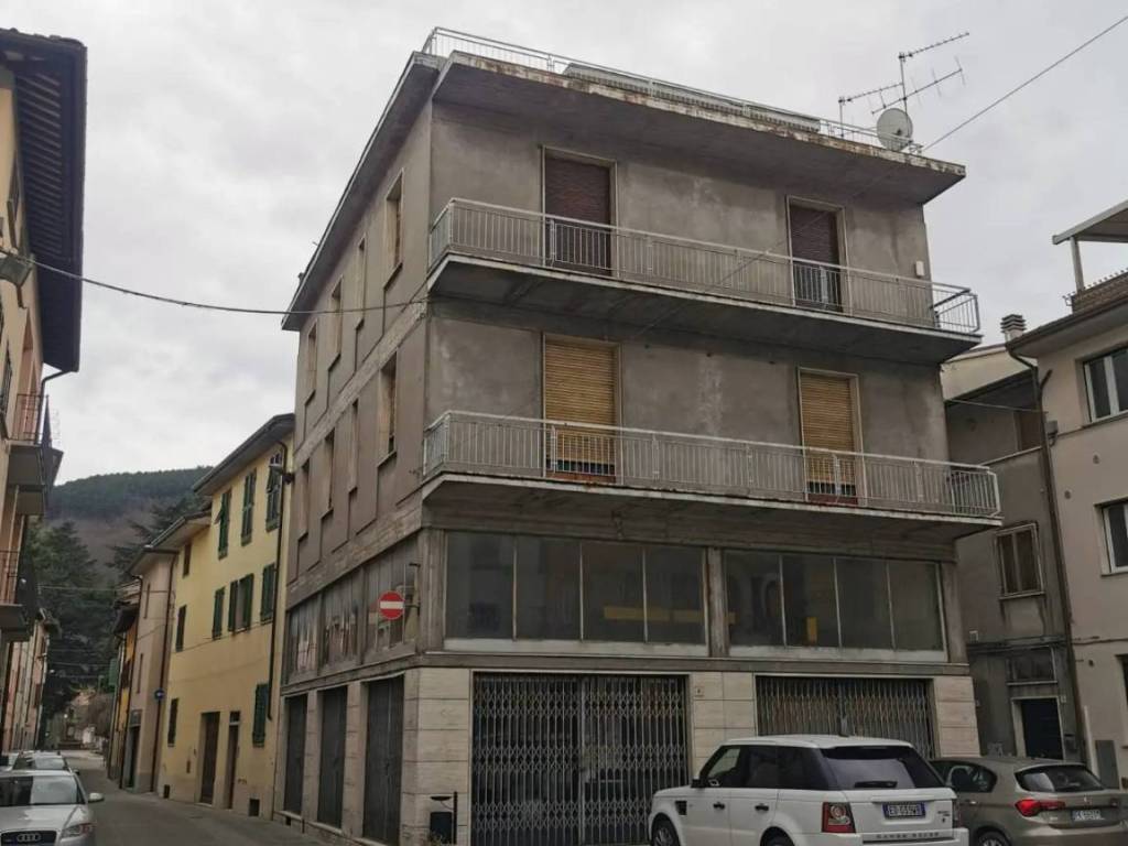 Immobile a Pieve santo stefano in Piazza Plinio Pellegrini - Foto 2