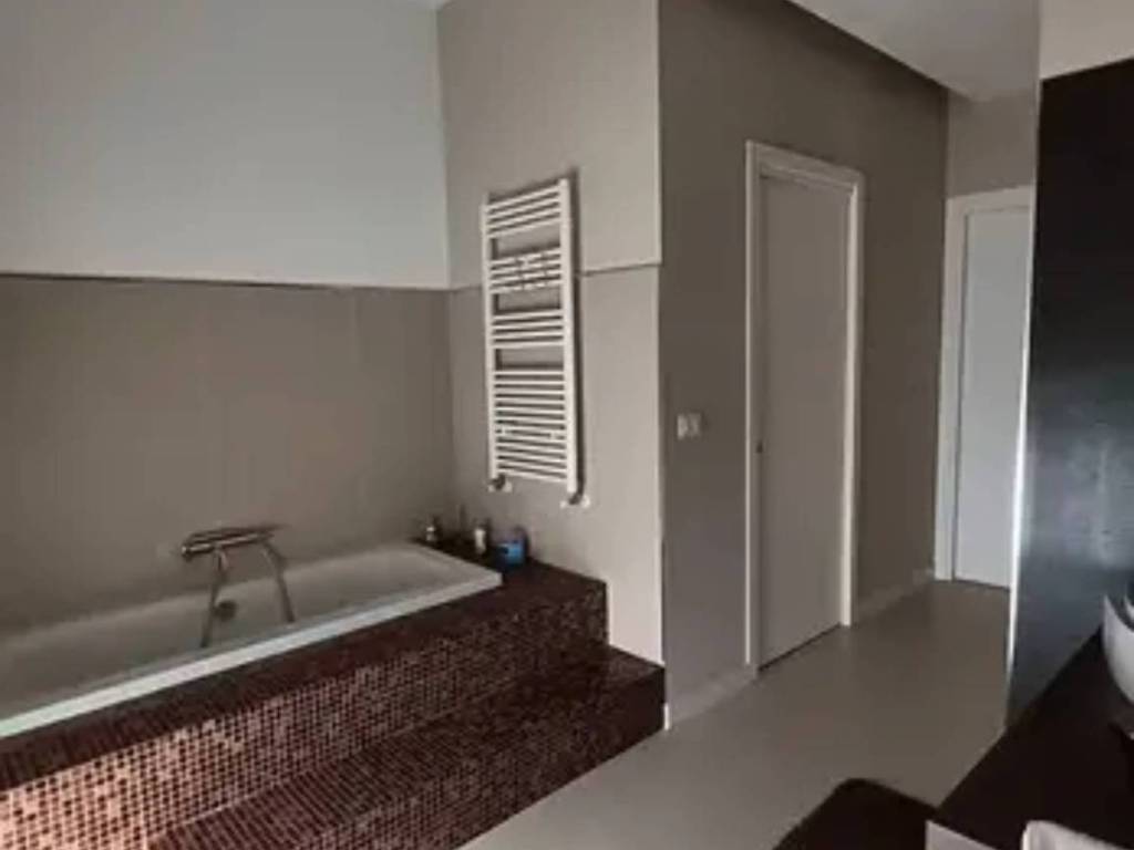 Appartamento a Siracusa in VIA VILLAROSA - Foto 2