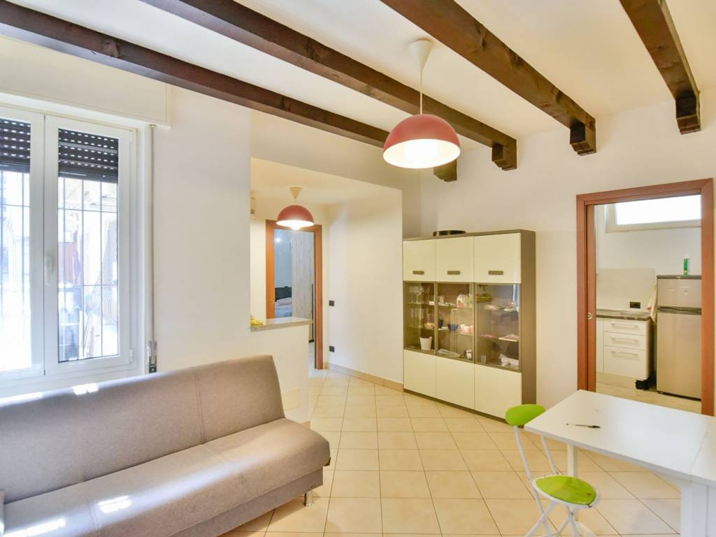 Appartamento a Como in Via Varesina - Foto 2