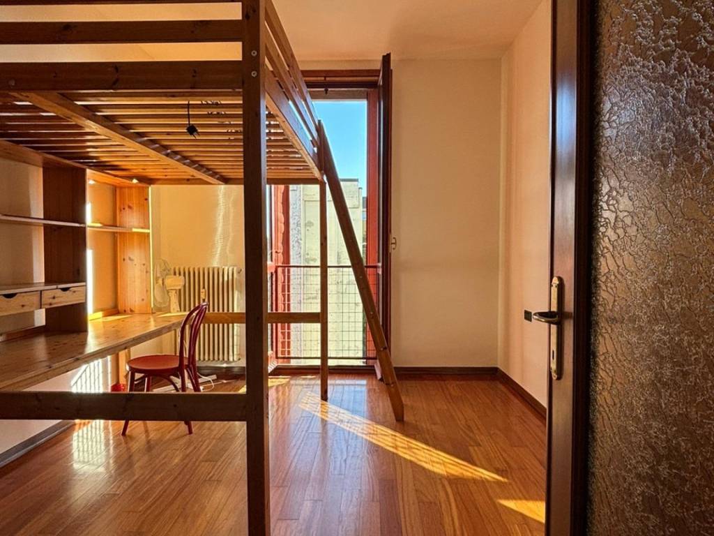 Appartamento a Como in Via Muggiò, 79 - Foto 3