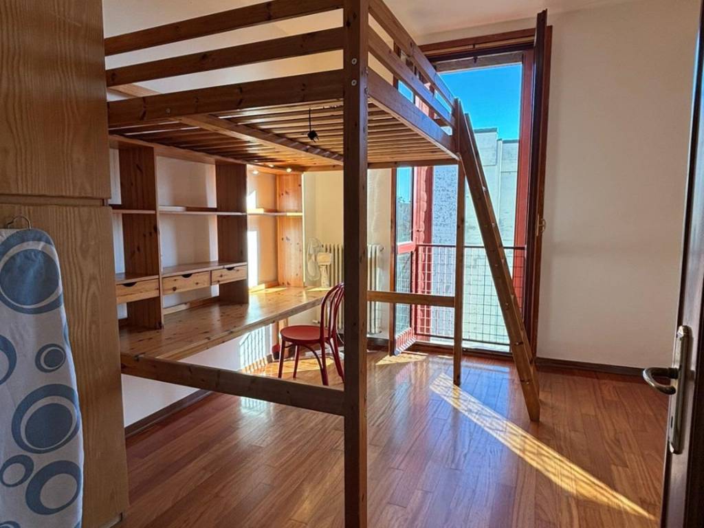 Appartamento a Como in Via Muggiò, 79 - Foto 4