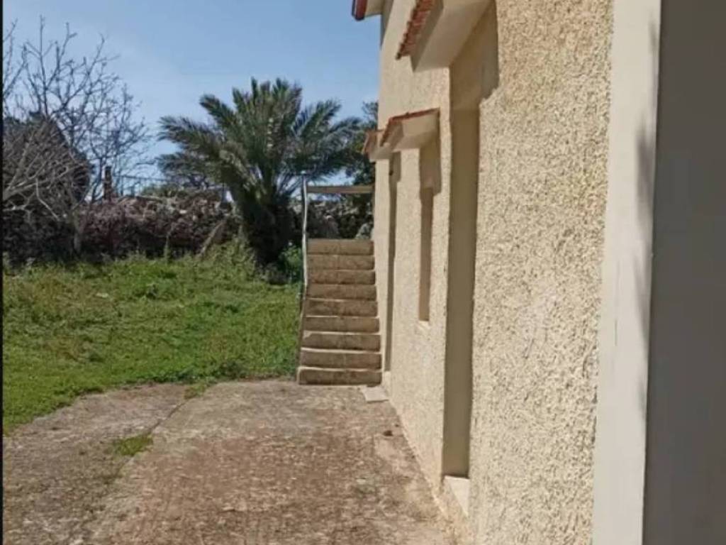 Casa indipendente a Noto in Strada Provinciale Palazzolo-Testa dell'Acqua-Noto - Foto 4