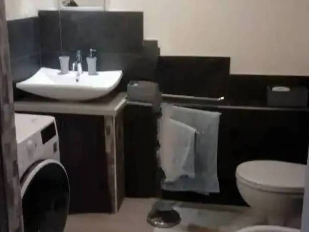 Appartamento a Ceglie messapica in Via Cappuccini Vico 1 - Foto 2