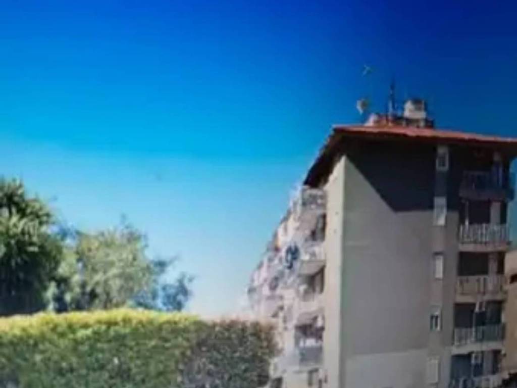 Appartamento a Carlentini in Via Gaetano Scavonetti - Foto 4