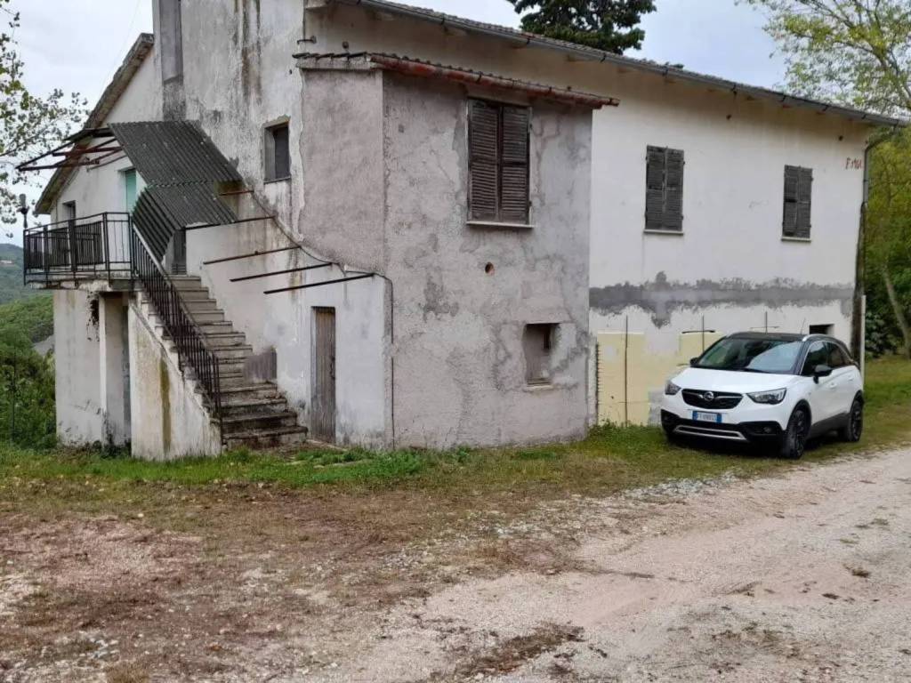 Rustico / casale a Cagli in Strada Ca' Rio - Foto 3