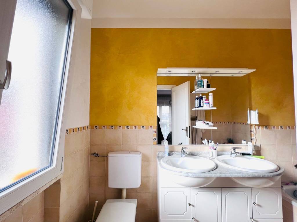 Appartamento a Montecatini-terme in Via Vittorio Nofretti, 135 - Foto 2