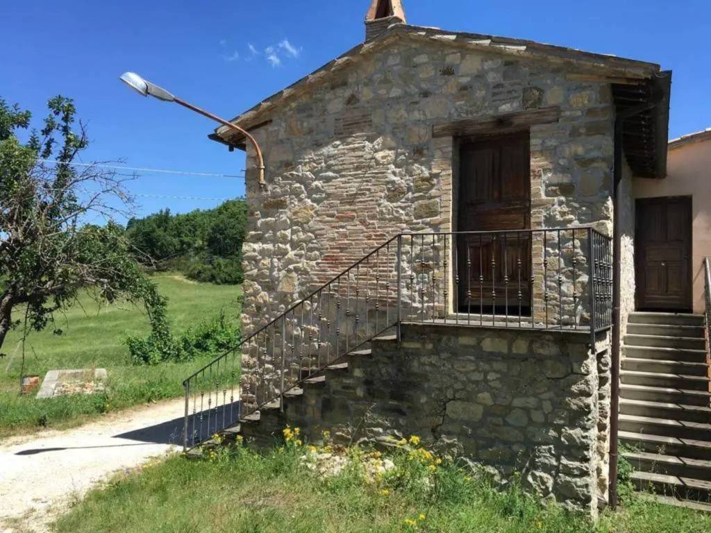 Rustico / casale a Valtopina in Via Collebudino - Foto 4