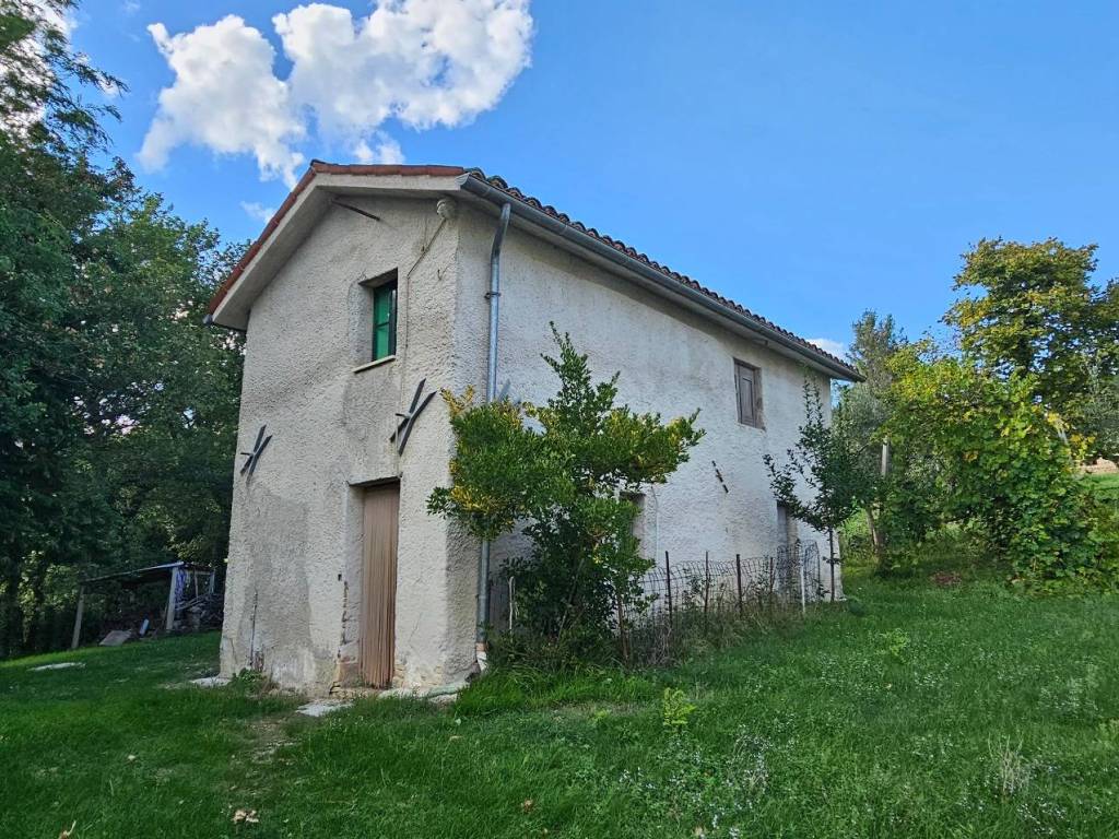 Casa indipendente a San severino marche in Località Biagi - Foto 3